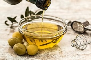 olive-oil-968657__1801